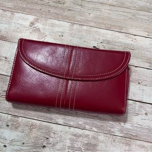 💚Buxton NWT deep red wallet